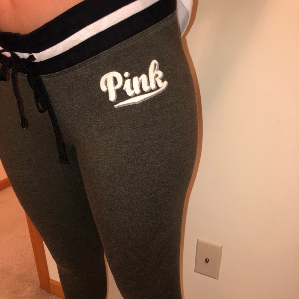 Victoria’s Secret Pink leggings joggers style